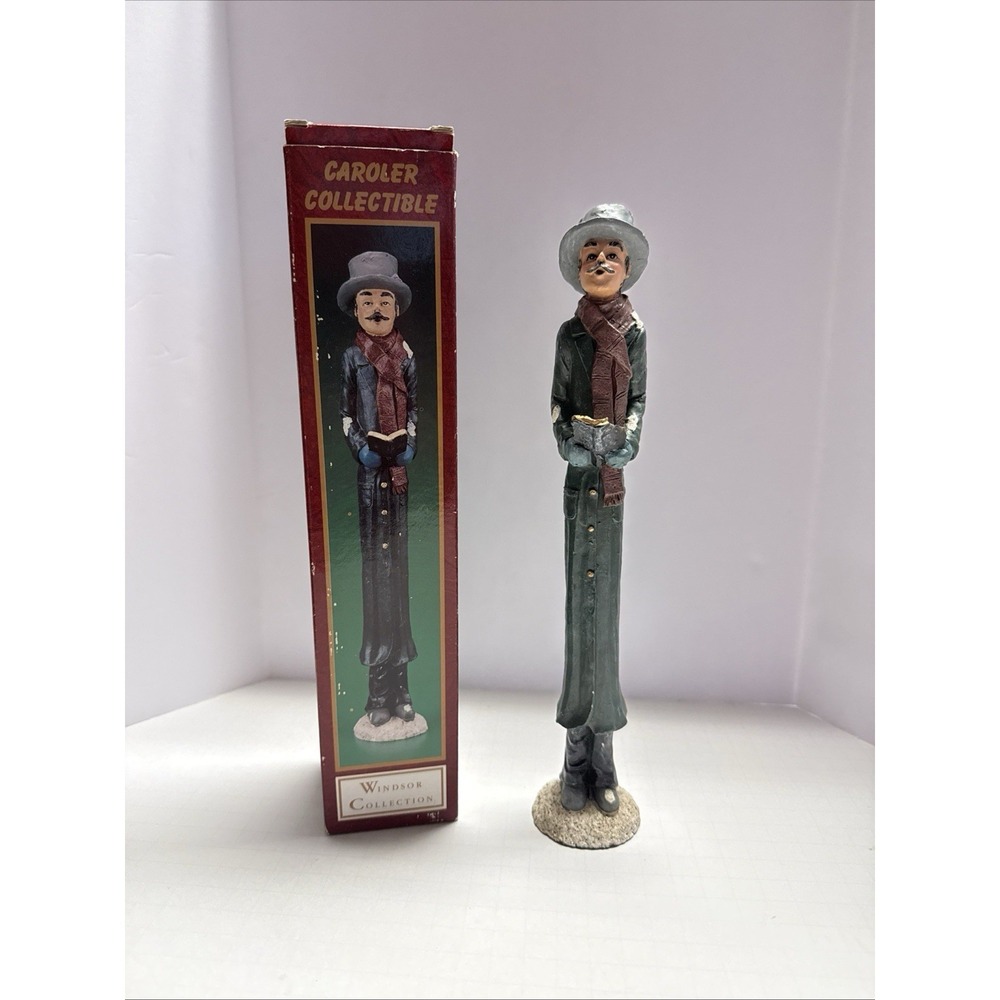 Windsor Collection Navidad  Caroler Man Collectible Figurine See Pics